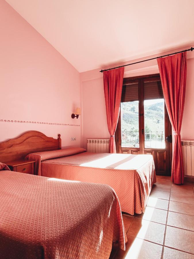 Hotel Valdevecar Albarracín Eksteriør billede