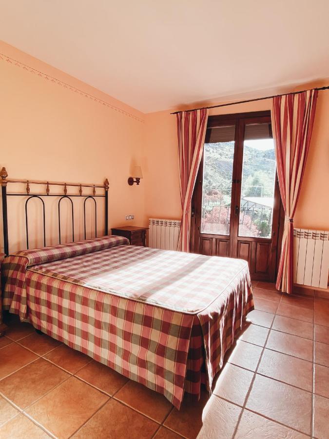 Hotel Valdevecar Albarracín Eksteriør billede