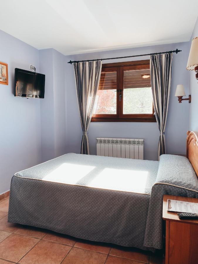 Hotel Valdevecar Albarracín Eksteriør billede