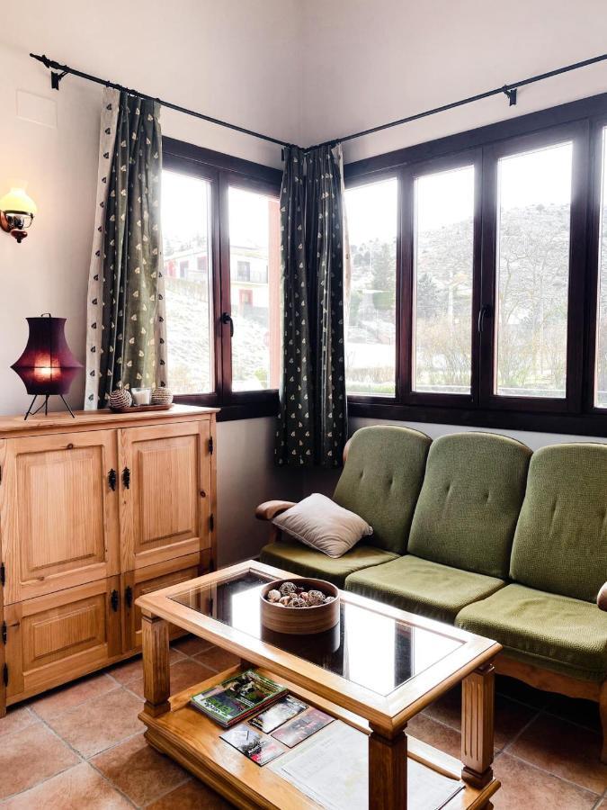 Hotel Valdevecar Albarracín Eksteriør billede