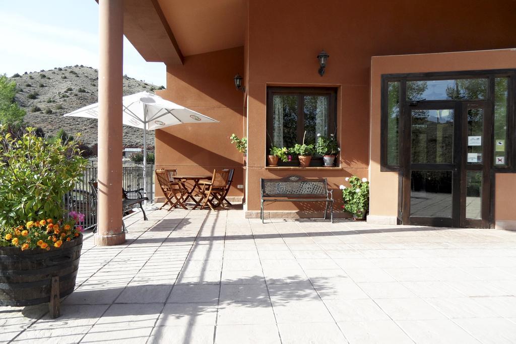 Hotel Valdevecar Albarracín Eksteriør billede