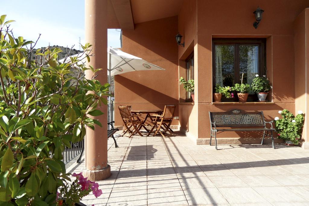 Hotel Valdevecar Albarracín Eksteriør billede